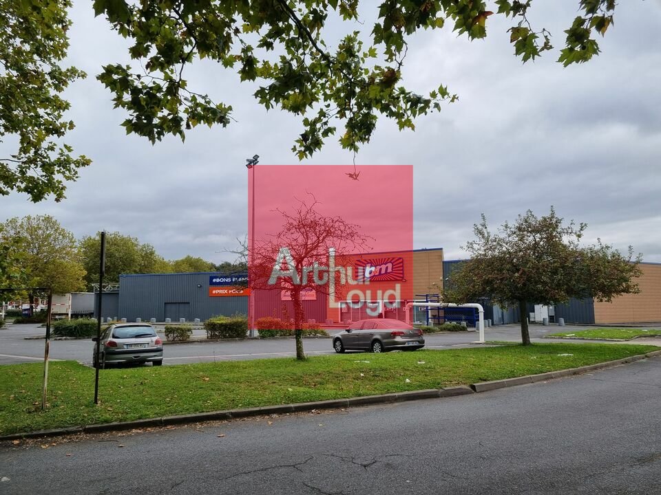 LOCAL COMMERCIAL à Louer